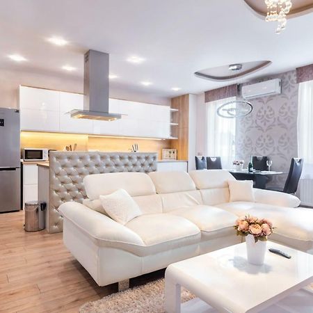 Raday Grand Deluxe Home Budapest Bagian luar foto